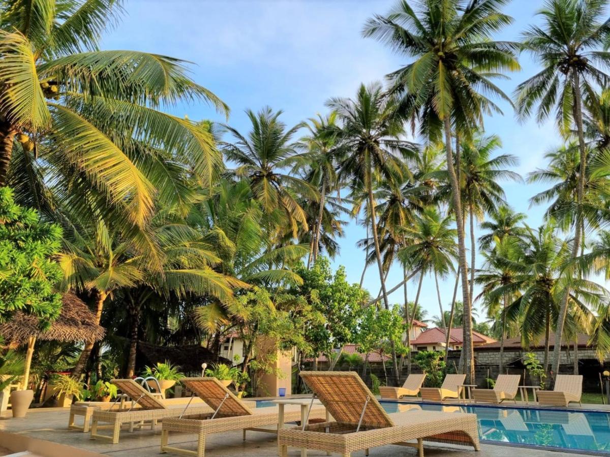 Golden Beach Paradise Tangalle Extérieur photo