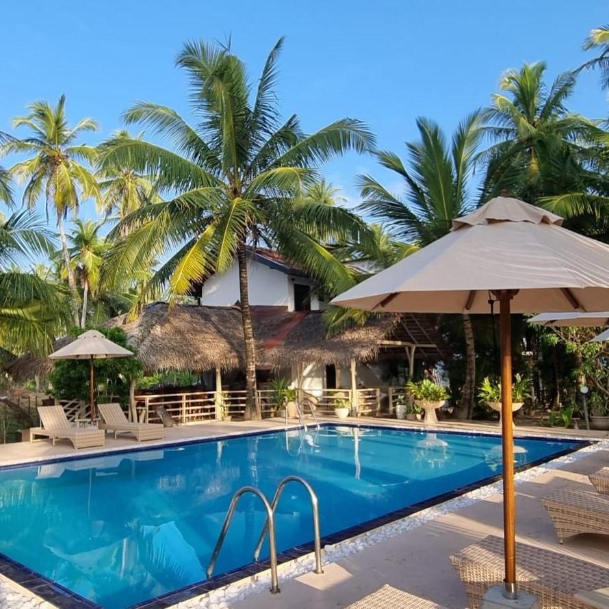 Golden Beach Paradise Tangalle Extérieur photo