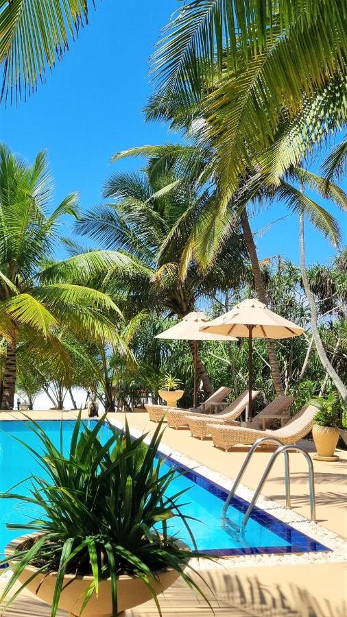 Golden Beach Paradise Tangalle Extérieur photo