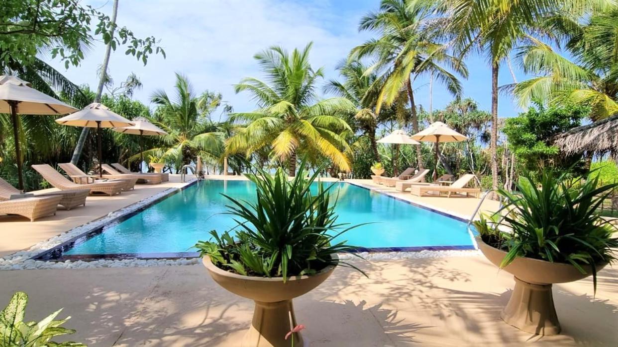 Golden Beach Paradise Tangalle Extérieur photo