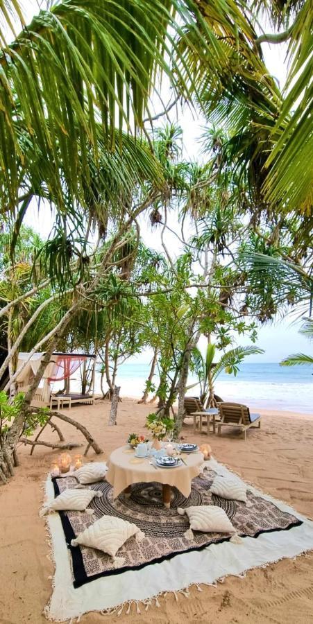 Golden Beach Paradise Tangalle Extérieur photo